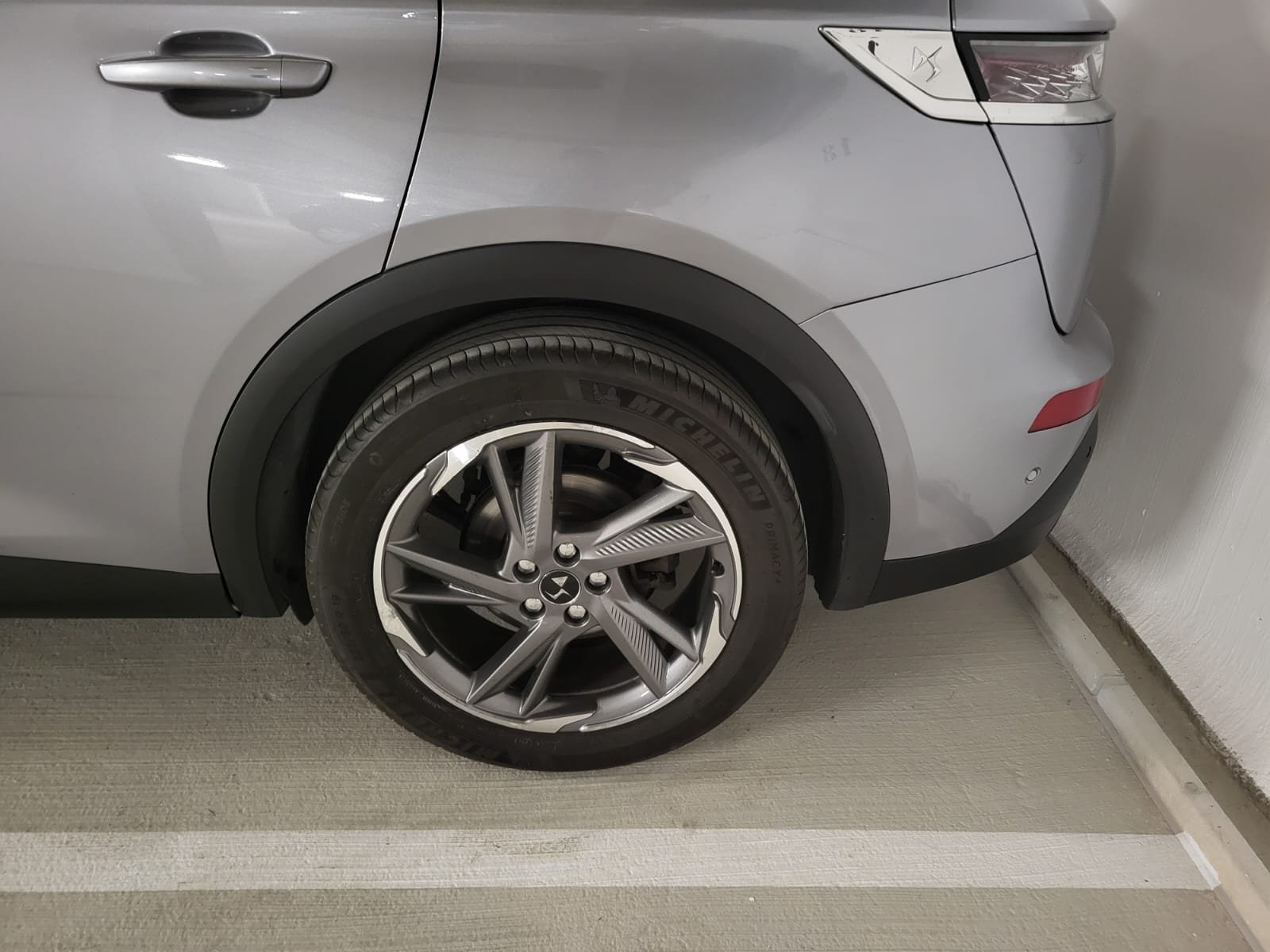 ef79d6a1-4887-4ebc-8681-a24d438d614f